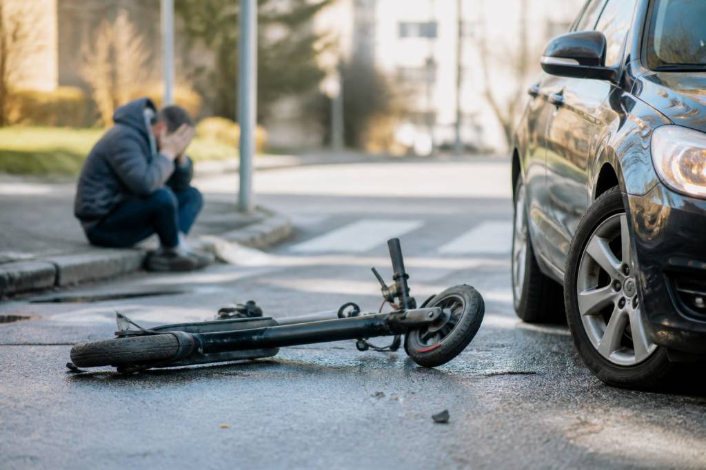 Accident trottinette électrique contre voiture : que faire et quels sont vos droits ?